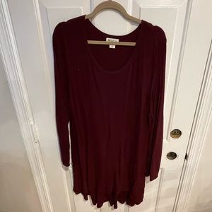 Maroon sweater
